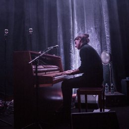 Muzyka w ciemności - czyli koncert 5 zmysłów - Wojtek Szczepanik