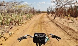 KLUB OBIEŻYŚWIATÓW- PIOTR STRZEŻYSZ- Rowerem przez świat – Panama i Kolumbia