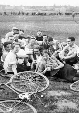 Górna Odra RETRO. Podróż do świata starych fotografii i zwiedzanie