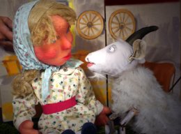 Poranek Familijny - Teatr Pacuś "O niesfornej Kózce i skromnej Anulce"