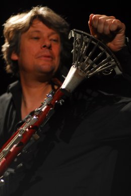 Symphony of Abandoned Objects / Symfonia dla Porzuconych Rzeczy, Max Vandervorst (Belgia)