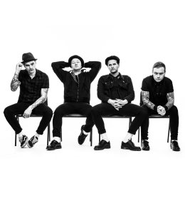 Buster Shuffle, Distemper, Podwórkowi Chuligani