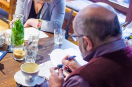 Pracownia Seniora: Kreatywne pisanie Loesje