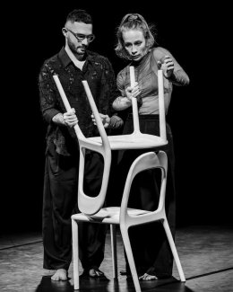 The Chairs spektakl Teatr Polska