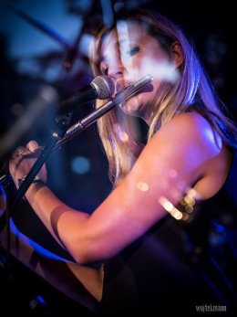 Joanna Morea with Swinging On Air