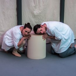 Nie ma... nie ma... jest!-SCENA MAŁEGO WIDZA Z TEATREM BAJ