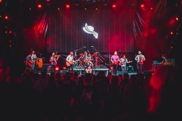 Aurevoir. Ethno-beat z Budapesztu