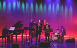 Swing Club: Kwintet jazzowy New Bone