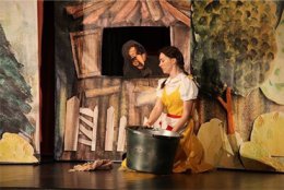 Teatralny Poranek Bajkowy "O dobrej Anusi i mądrym Krasnoludku"