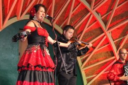 Biesiada słowiańsko-cygańska