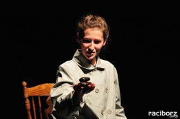 PŁYWAK wg Zsuzsy Bánk w wykonaniu  Anieszki Rajdy /MIĘDZYNARODOWY DZIEŃ TEATRU
