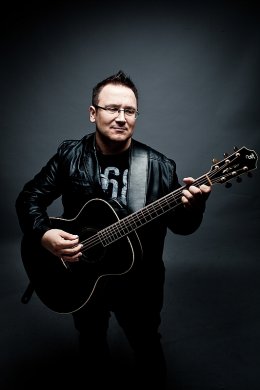 Wieczory bardów" - "Poeci, gitara i ja" - recital Roberta Kasprzyckiego