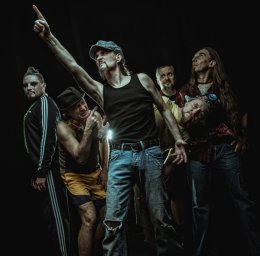 WrocLove Summer Stage - Hunter