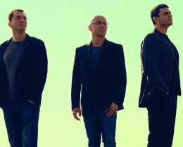 Mikołajki Jazzowe: Marcin Wasilewski Trio ft. Joakim Milder