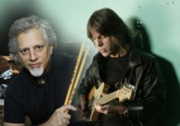 THE MIKE STERN / DAVE WECKL BAND  FEATURING BOB MALACH AND TOM KENNEDY