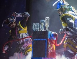 "KOSMOLENIE RATUJĄ ZIEMIĘ" Teatr Kultureska / Teatralna Niedziela