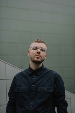 Daniel Kotowski | Narzędzie do posługiwania się mową - performans