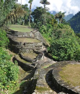 Kolumbia – pieszo, łodzią i motocyklem