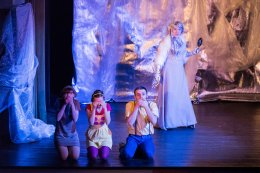 Teatralny Poranek Bajkowy „Krystalia, czyli Zamarznięte Serce”