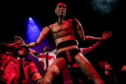 "Tata" - Teatr Lalek Arlekin w Łodzi