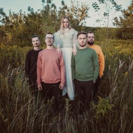 Klub jazzowy SWING: Klara Cloud &The Vultures