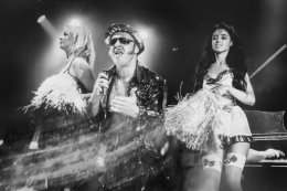 JAN NIEZBENDNY with live band