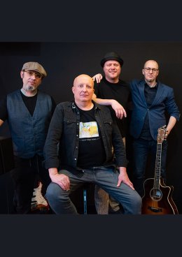 Piotr Bukartyk/AJAGORE - Jastrzębie wśród Jastrzębi