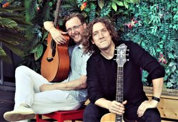 Łukasz Wiśniewski i Jarek Jurkiewicz - W klimacie folku i bluesa