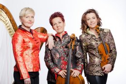 Muzyka jest kobietą -  ARTRIO