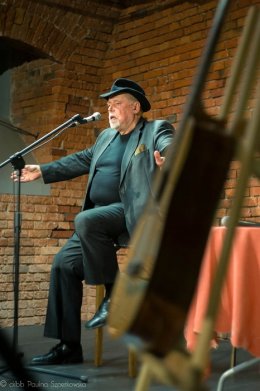 "Sztuka uwodzenia"- Recital Janusza Kotarskiego.